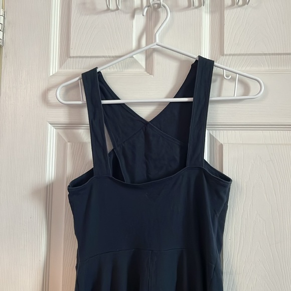 Navy cross shoulder halter style dress. Hollister co - Picture 3 of 4